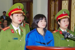 Trần Thị Nga tại phiên tòa phúc thẩm năm 2017.